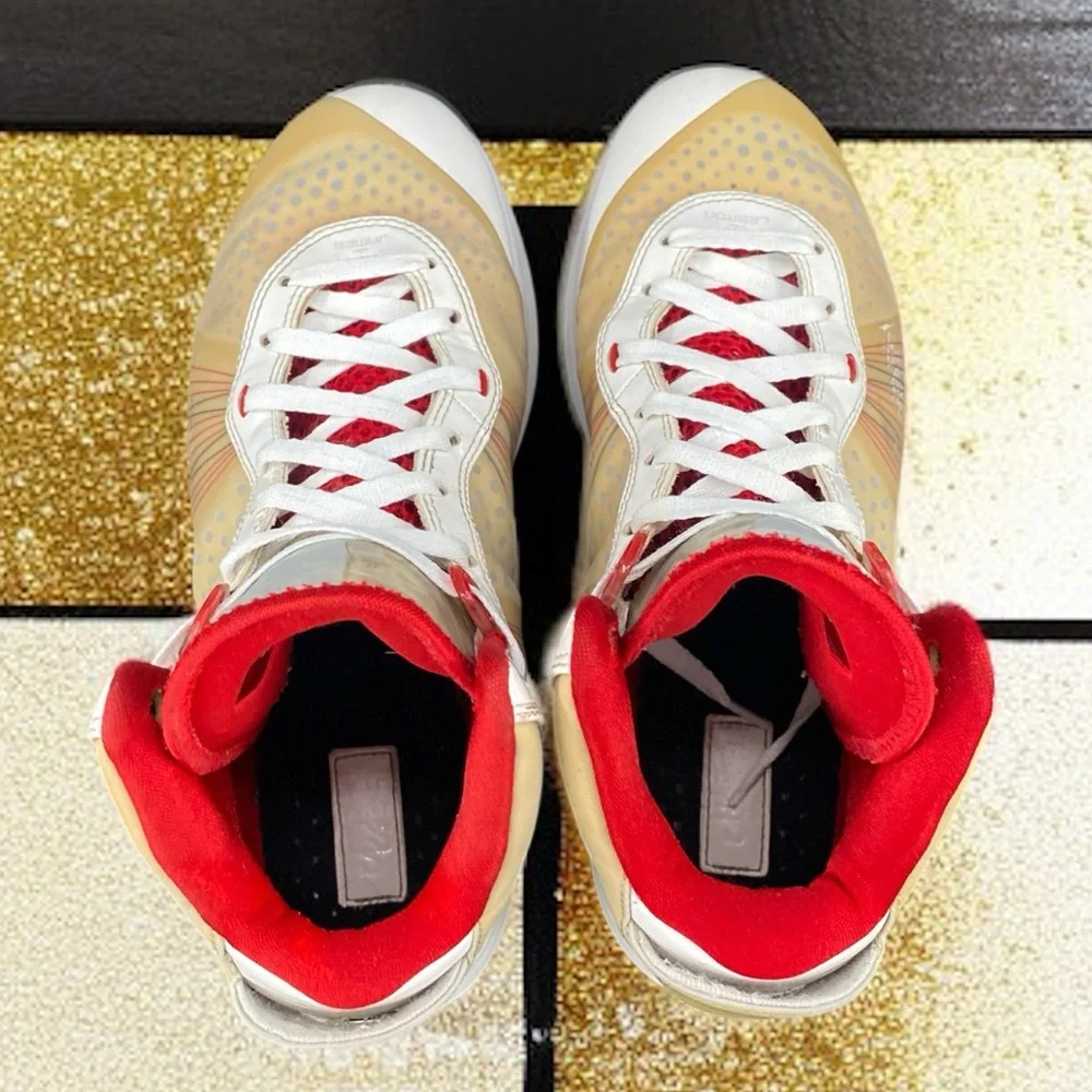 Nike LeBron 8 V/2 “Home” | 2011 OG | Men’s 8.5 / Women’s 10 | Rare Collectible - Picture 5 of 12